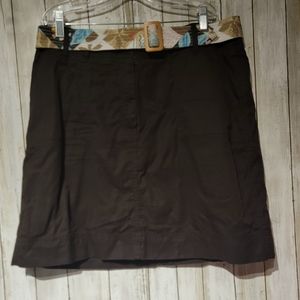 Lands end cute chocolate brown with cute flowery belt.  Size 12